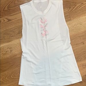 Lululemon muscle tank